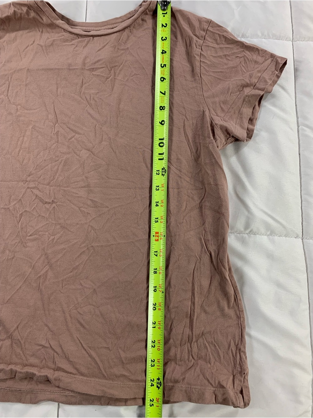 Pre loved BENCH shirt womens size L - Picture 2 of 4